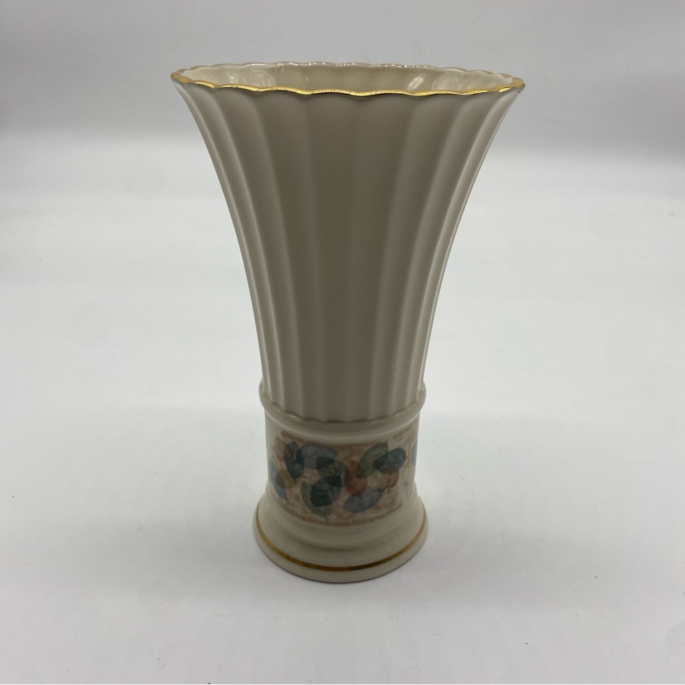 Lenox Cream and Gold Holiday Decor Bowl